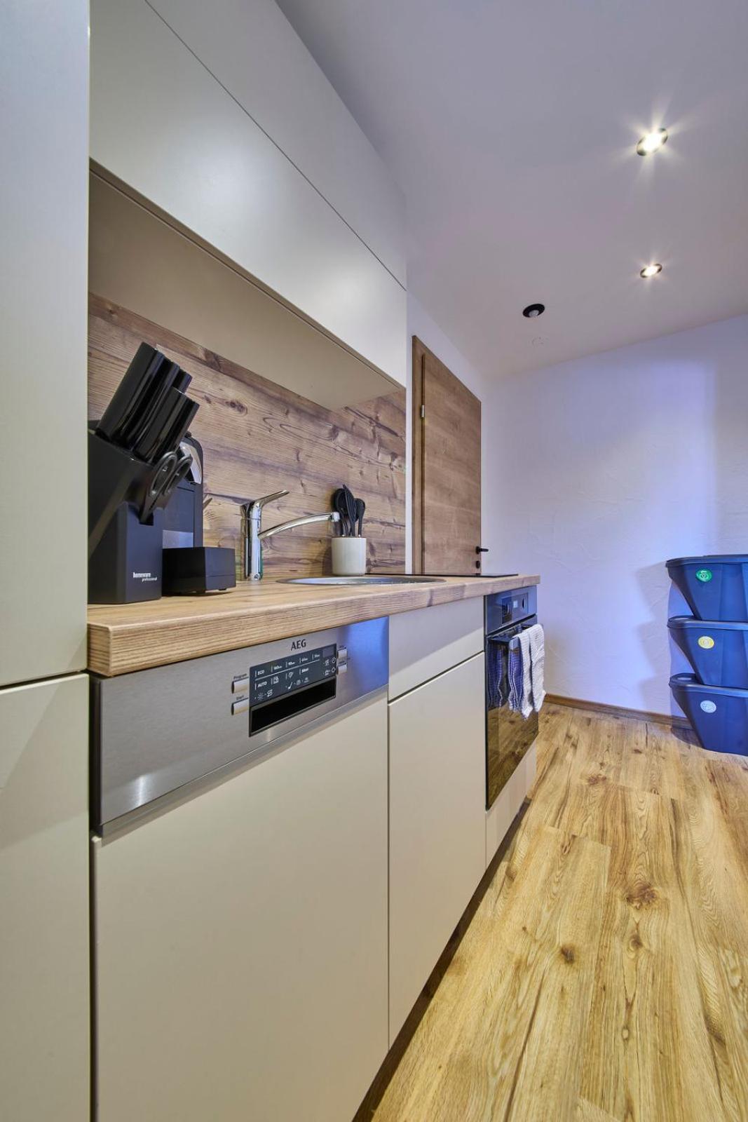 Eastside 8
